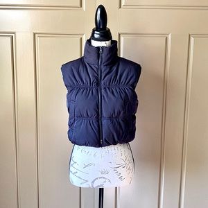 HM Cropped Puffer Black Vest